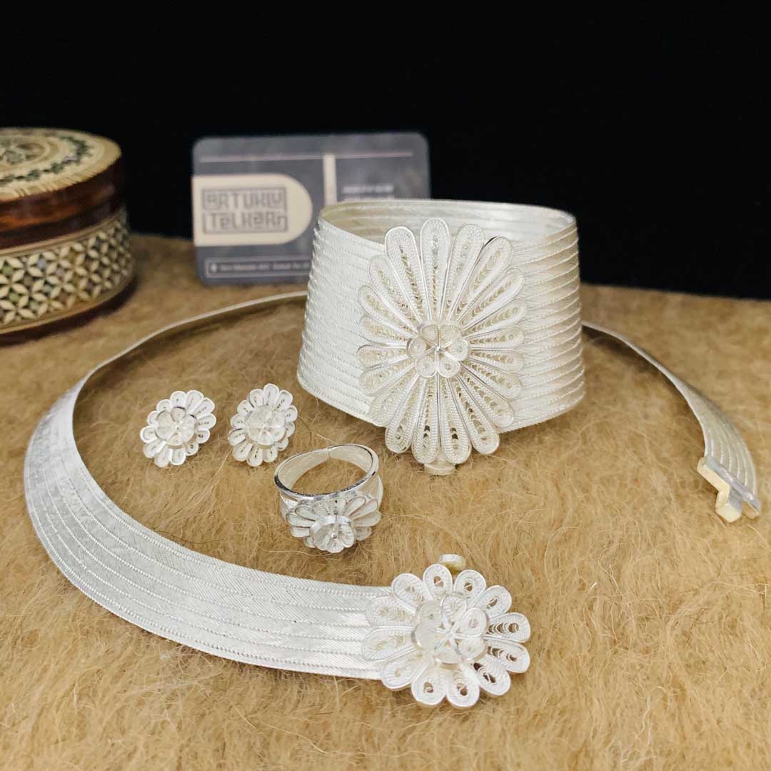 gumus-trabzon-hasiri-bayan-taki-seti