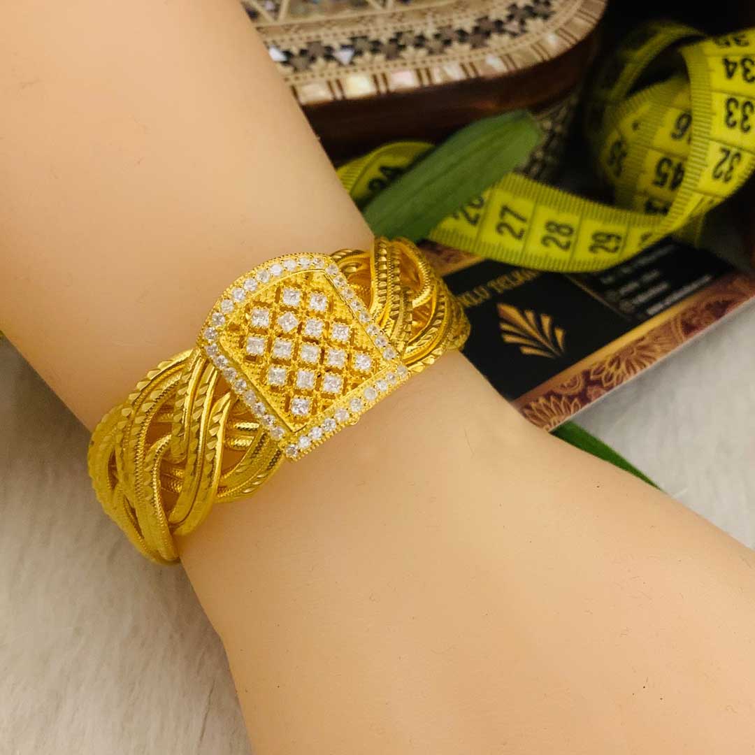 prenses-tokali-altin-kaplama-burmali-bilezik