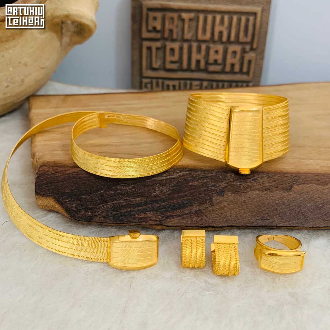 gold-plated-silver-women’s-jewellry-design
