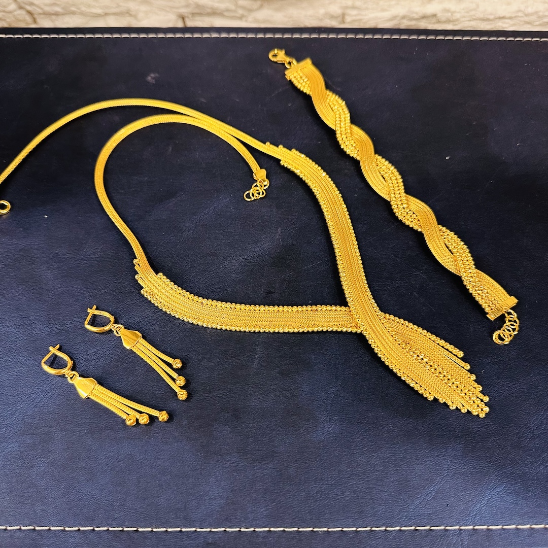 gold-plated-hand-made-silver-design
