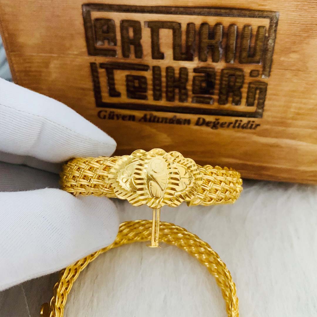 gold-plated-silver–bracelet