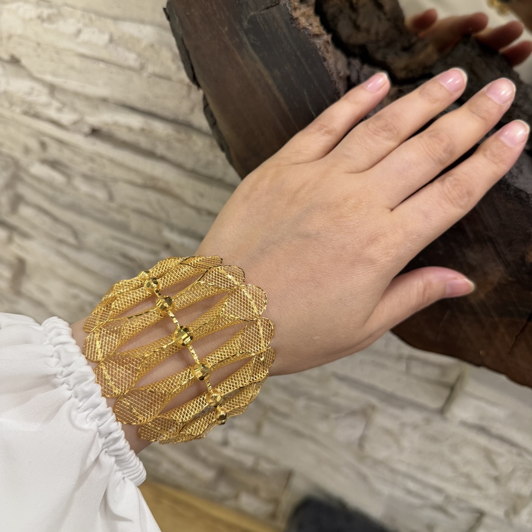 gold-plated-silver-hand-made-bracelet