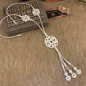 Gümüş Kazaziye Aşk Düğümlü Bayan Kolyesi