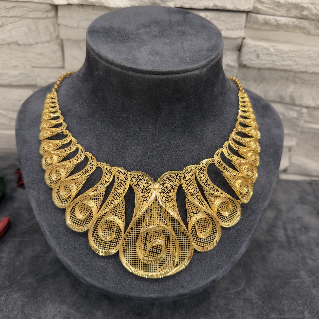 fiyonklu-fizyon-taki-kolye-modeli