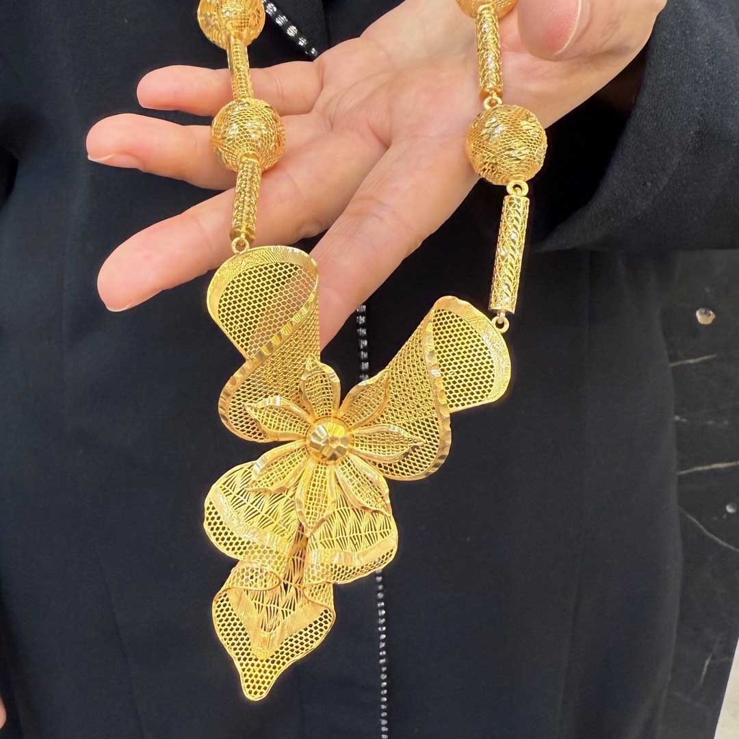 fizyon-köstek-kolye