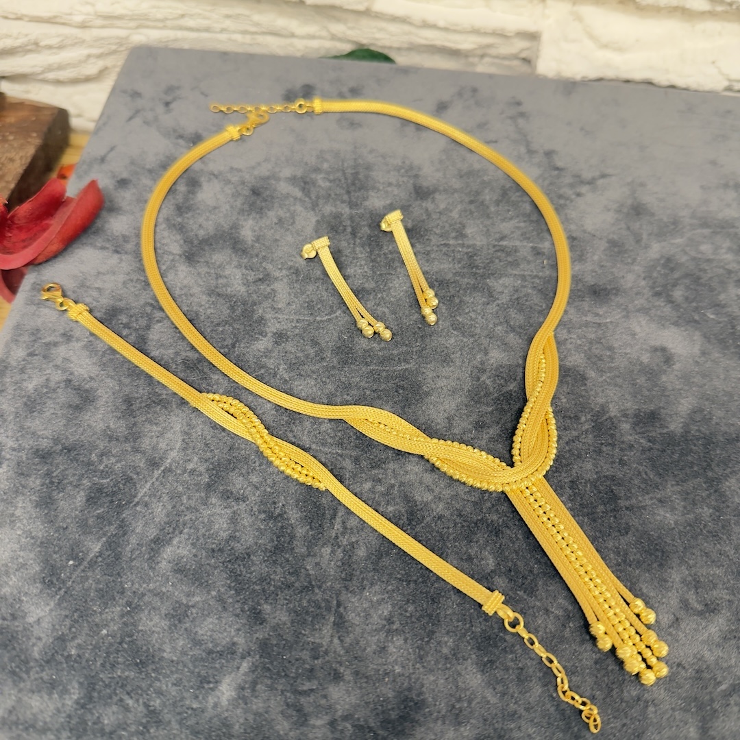 gold-plated-silver-necklace