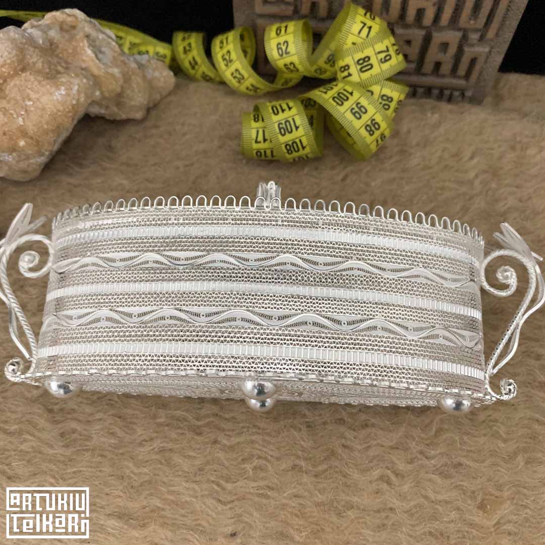filigree-sugar-bowl