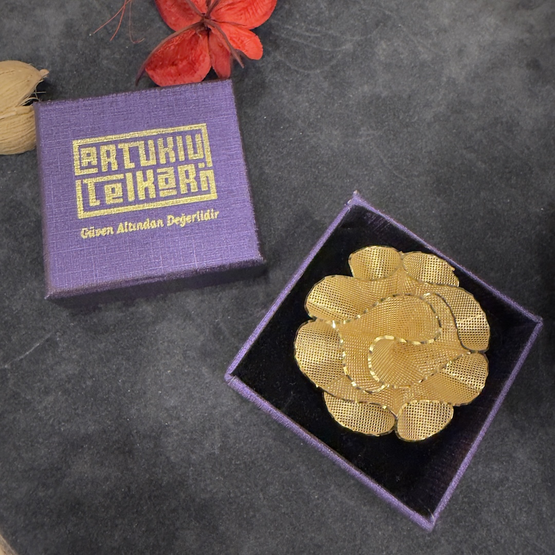 gelin-tulu-bayan-yuzugu