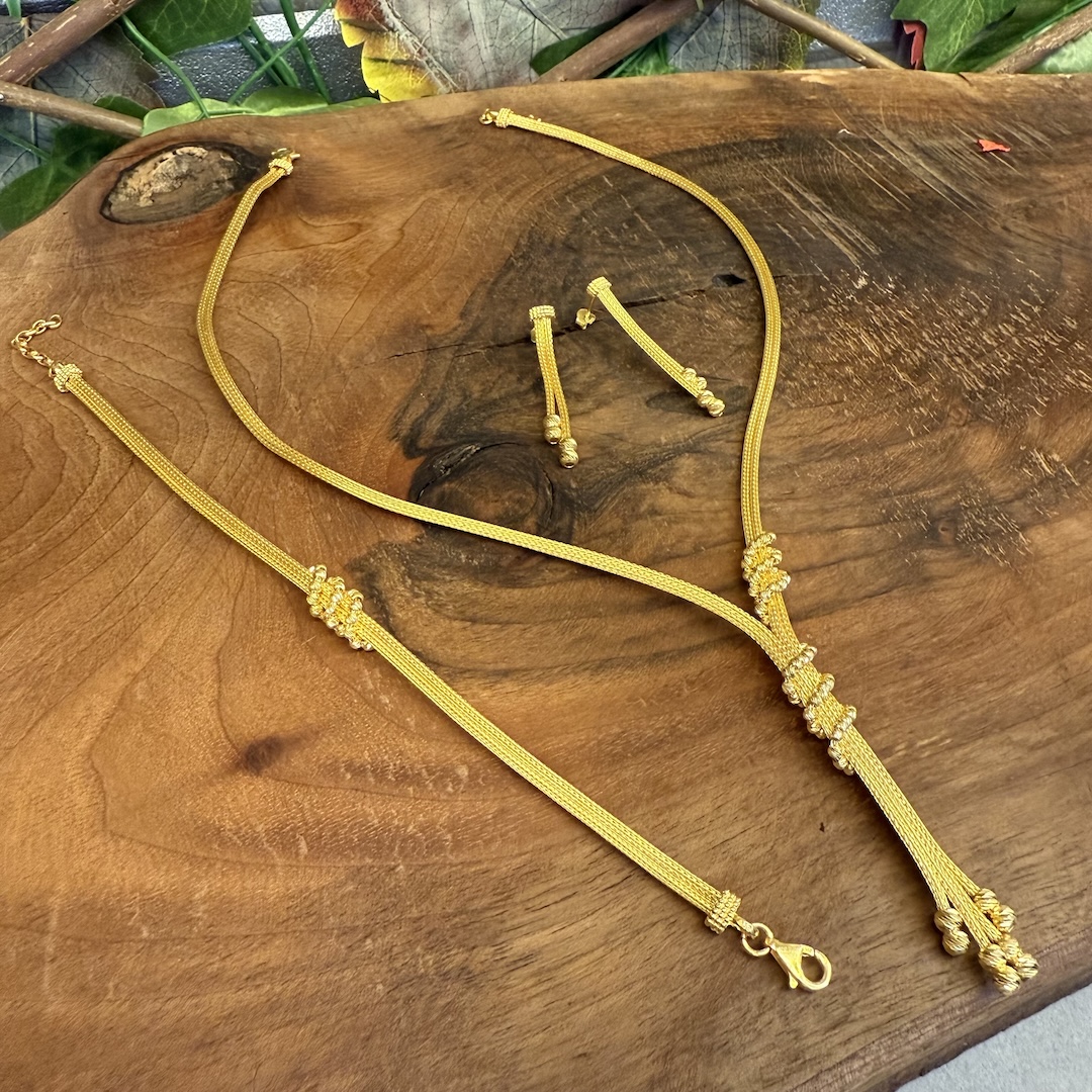 gold-plated-silver-dorika-women’s-jewellry