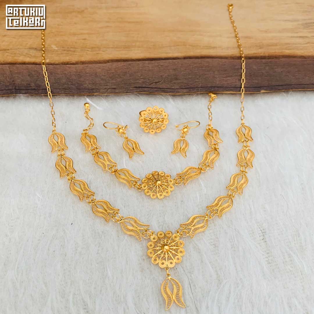 gold-plated-silver-filigree-jewellry