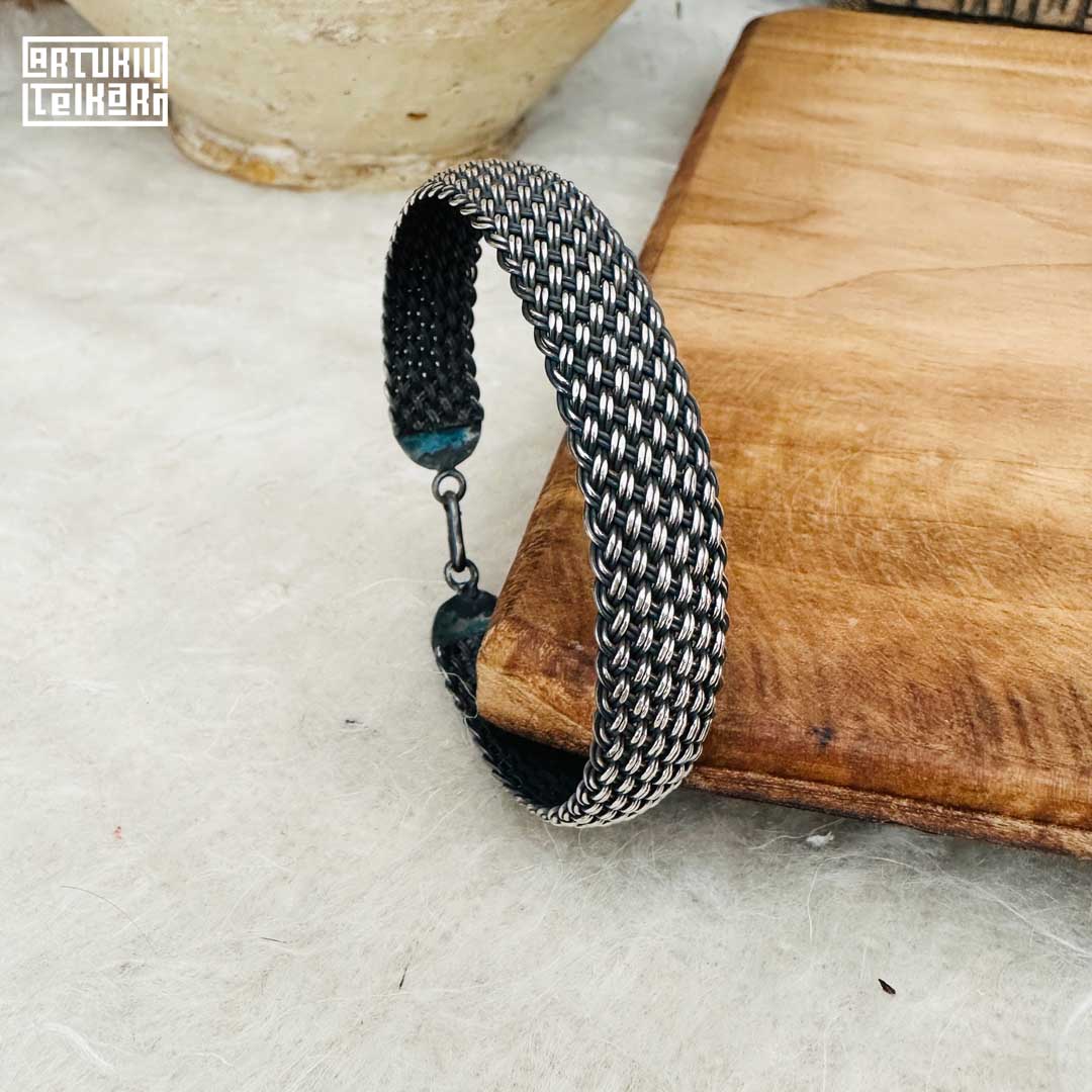 hand-made-silver-man-bracelet