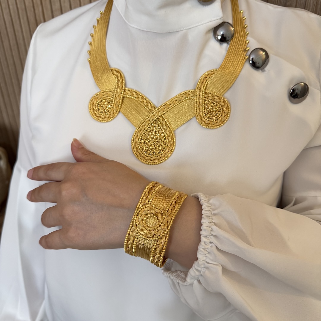 damla-modeli-dorika-bayan-taki-seti