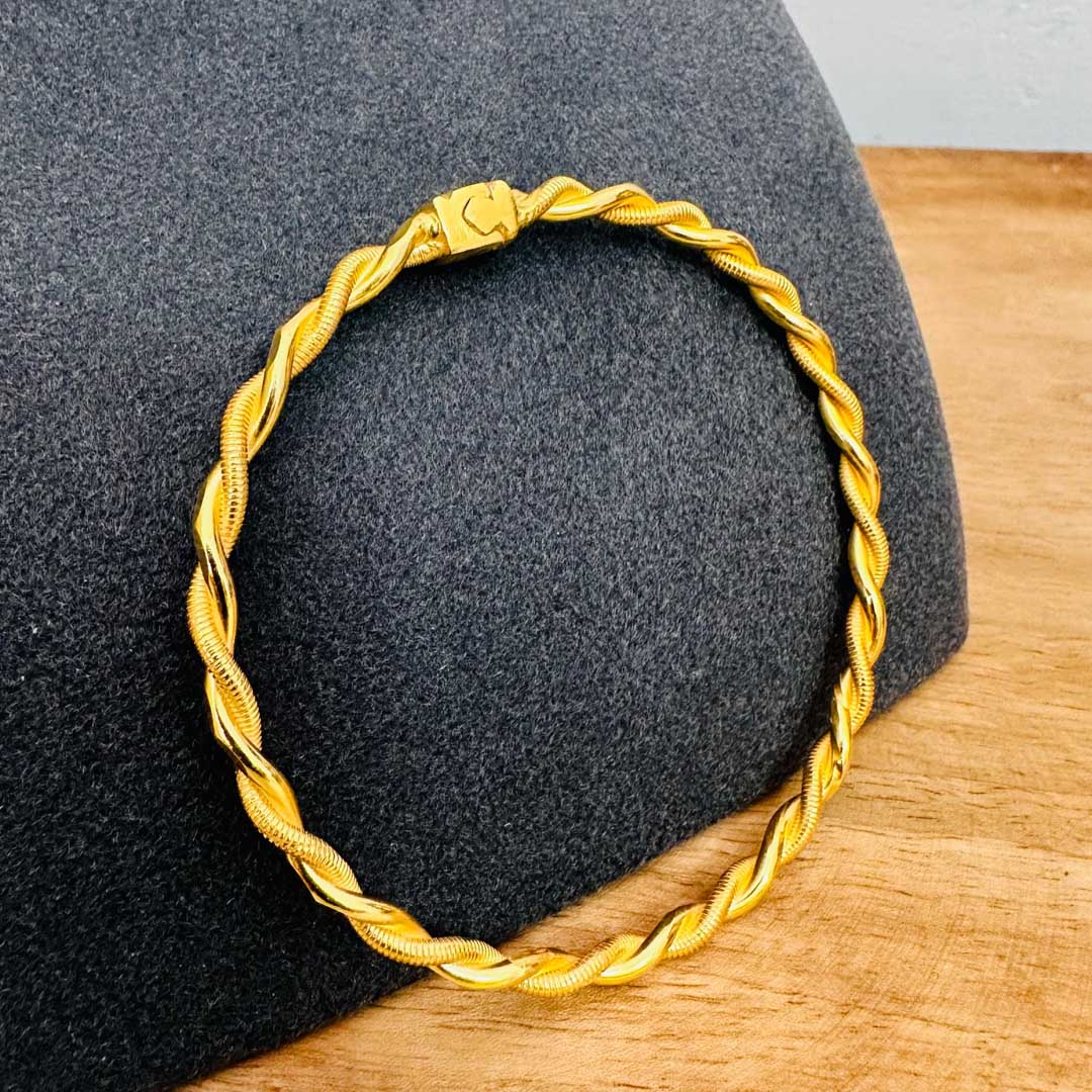 gold-plated-silver-bangle