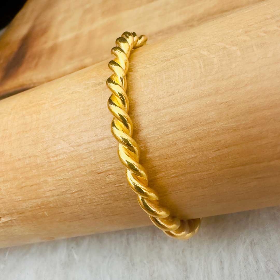 gold-plated-silver-women’s-bracelet