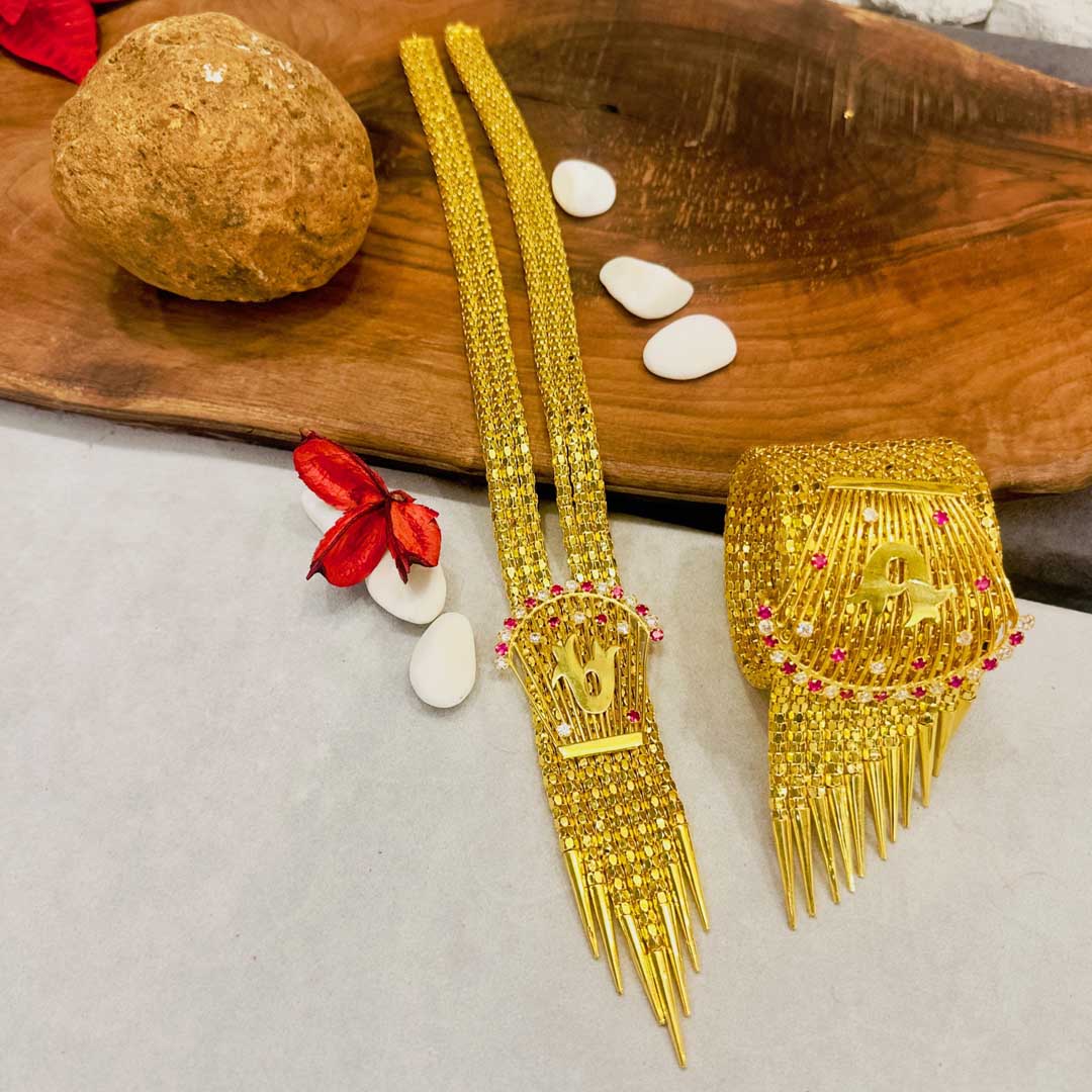 hand-made-galaxy-model-jewellry
