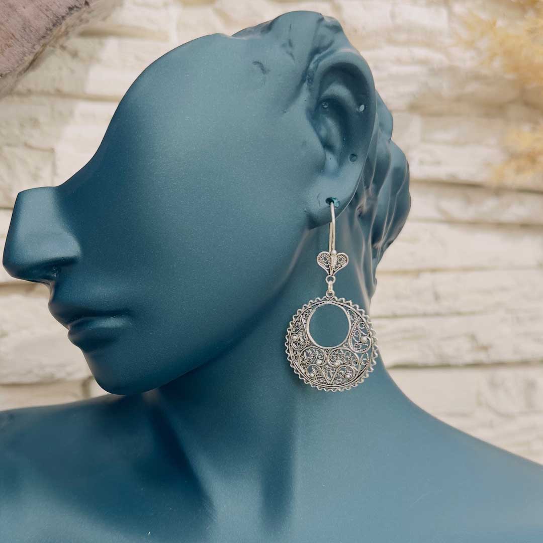 filigree-silver-earring