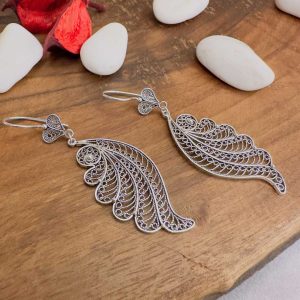 Telkari İşlemeli Kanat Modeli Gümüş Küpe