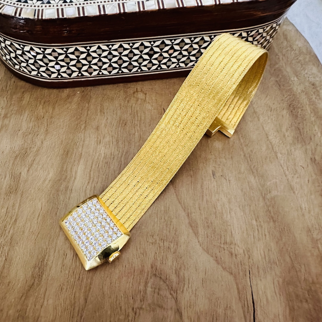 hand-made-silver-women’s-bangle