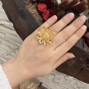 Zambak Modeli Fizyon Yüzük