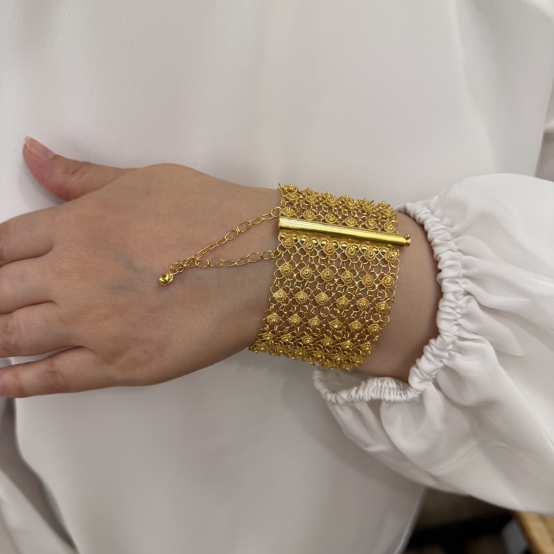 gold-plated-silver-women-bracelet