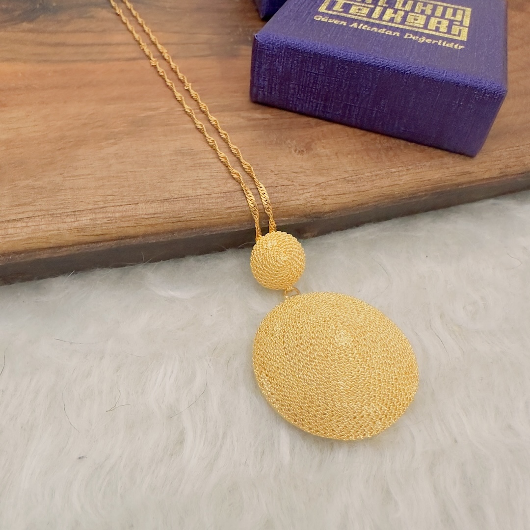 gold-plated-silver-necklace