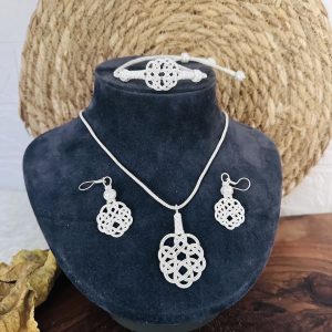 1000 ayar Gümüş Kazaziye Modeli Bayan Takı Seti