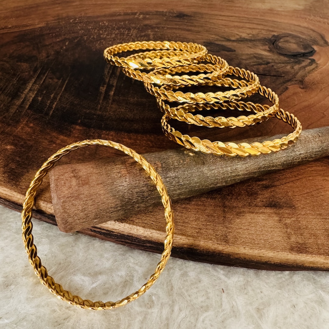 gold-plated-silver-bangle-bracelet