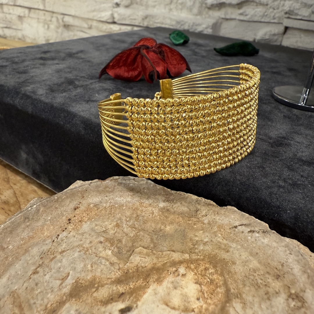 dorica-women’s-bracelet