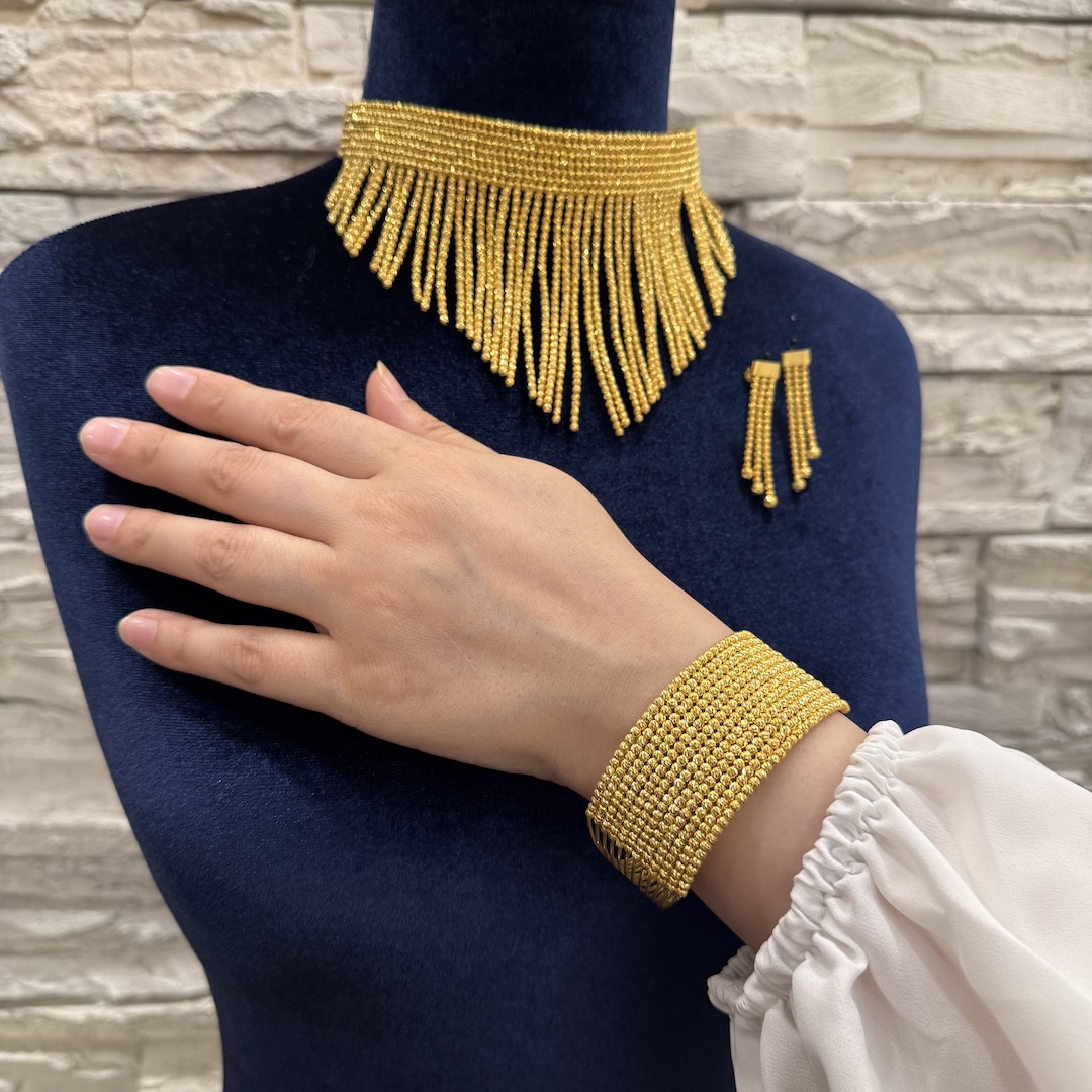 gold-plated-silver-dorika-jewellry-design