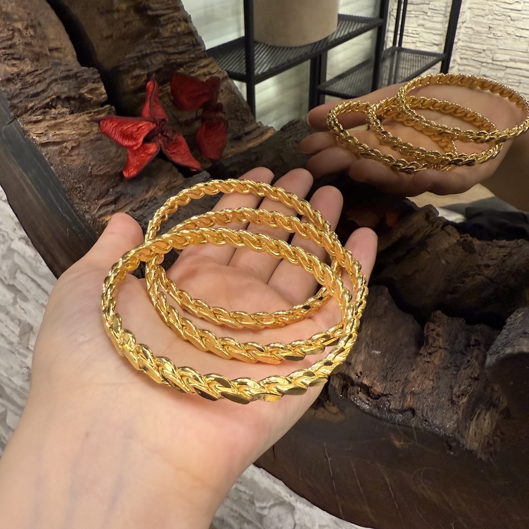 gold-plated-silver-hand-made-filigree-bracelet-bangle