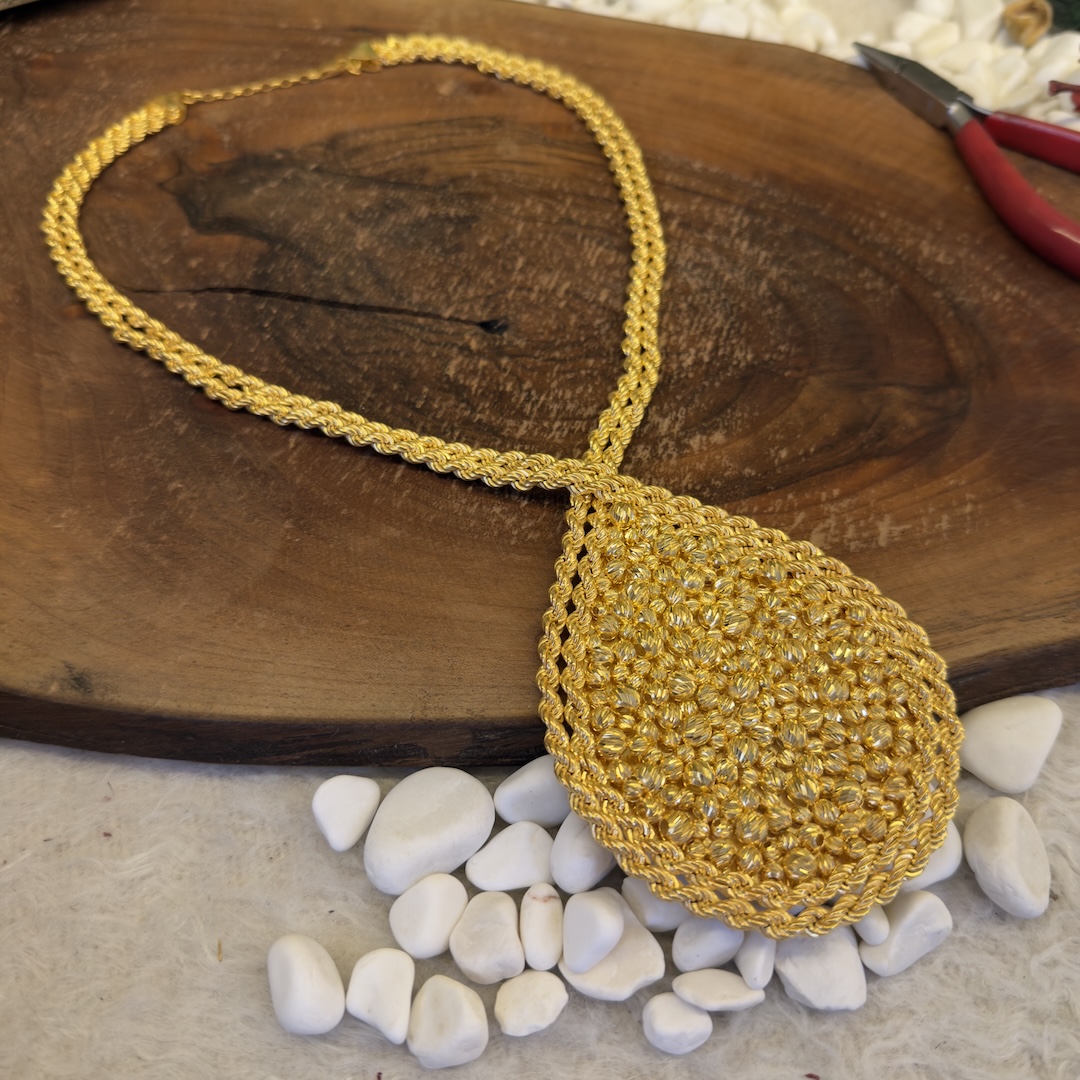 altin-kaplama-gumus-dorika-bayan-kolyesi