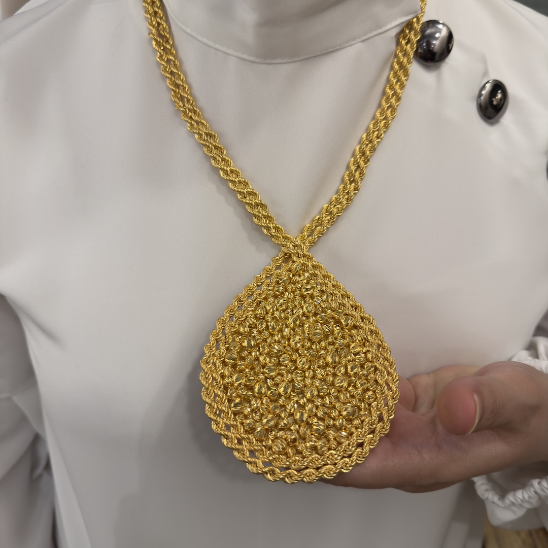 dorika-islemeli-damla-modeli-kolye