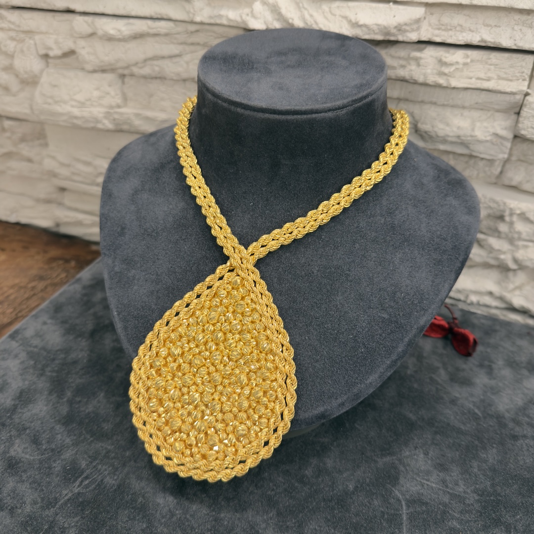 gold-plated-silver-dorica-necklace