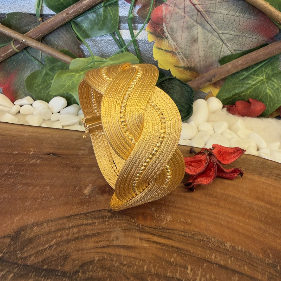 orgulu-tek-cizgili-dorika-bayan-bilekligi