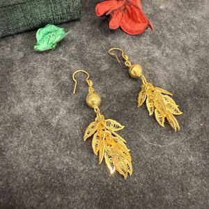 Sarmaşık Modeli Telkari İşlemeli Gümüş Küpe