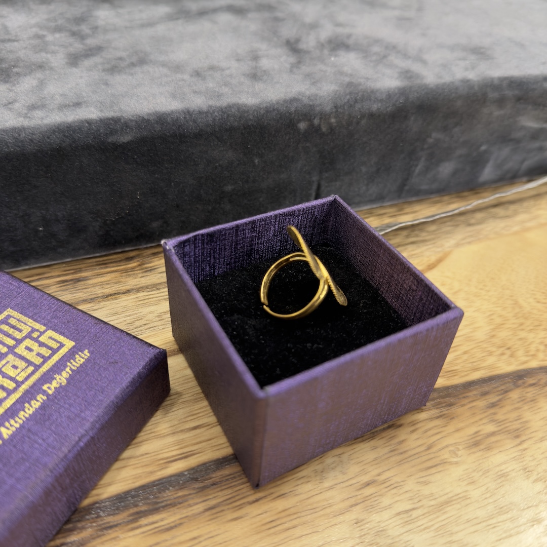 altin-kaplama-ceyrekli-gumus-bayan-yuzugu