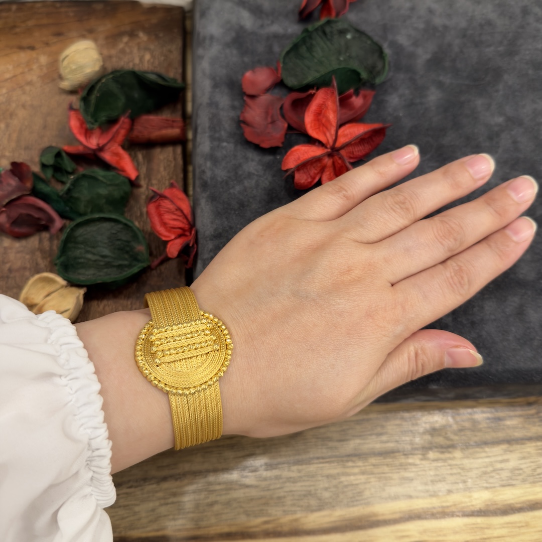 altin-modeli-gumus-dorika-bayan-bilekligi