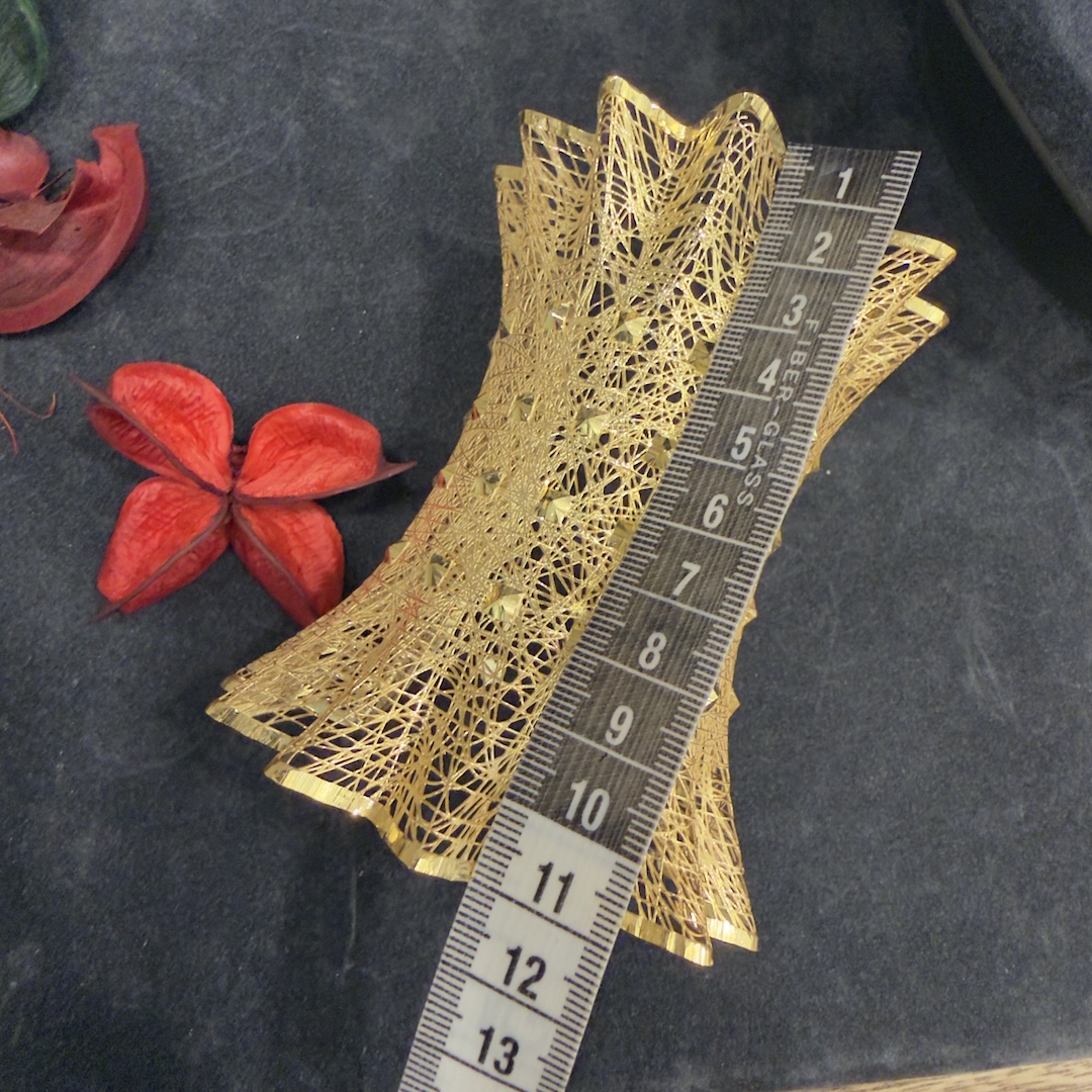 altin-modeli-piramit-desenli-fizyon-bayan-bilezigi