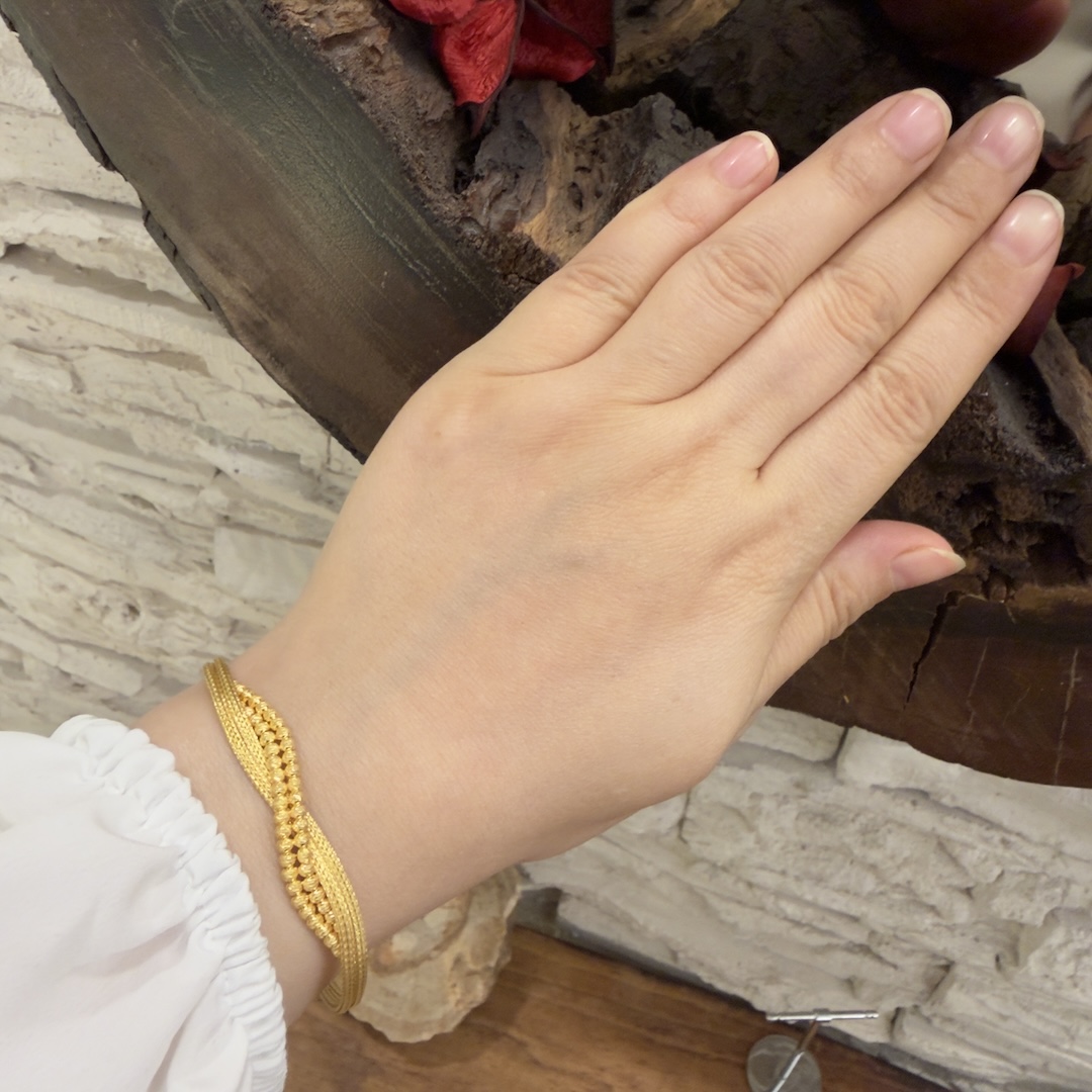 gold-plated-silver-dorica-women’s-bracelet