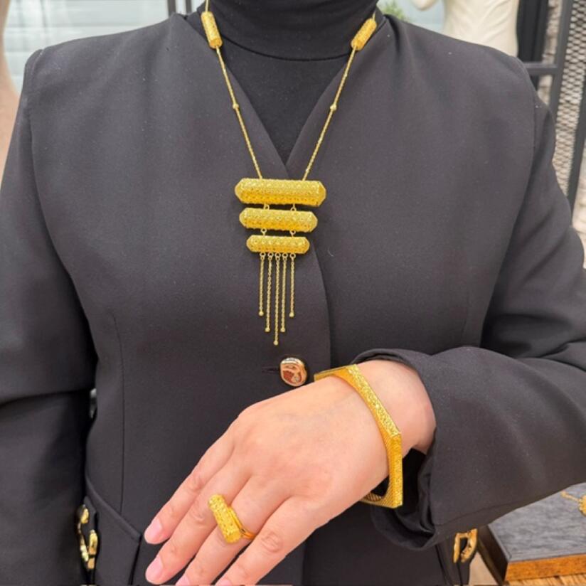 gold-plated-silver-sultanah-women-jewellry