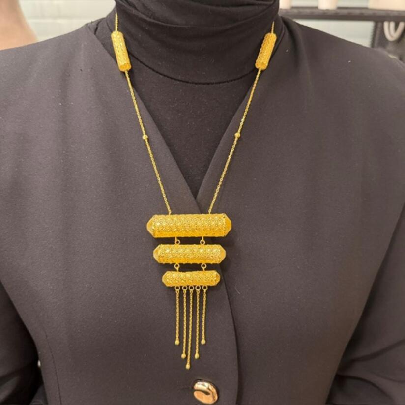 sultanah-modeli-bayan-kolyesi